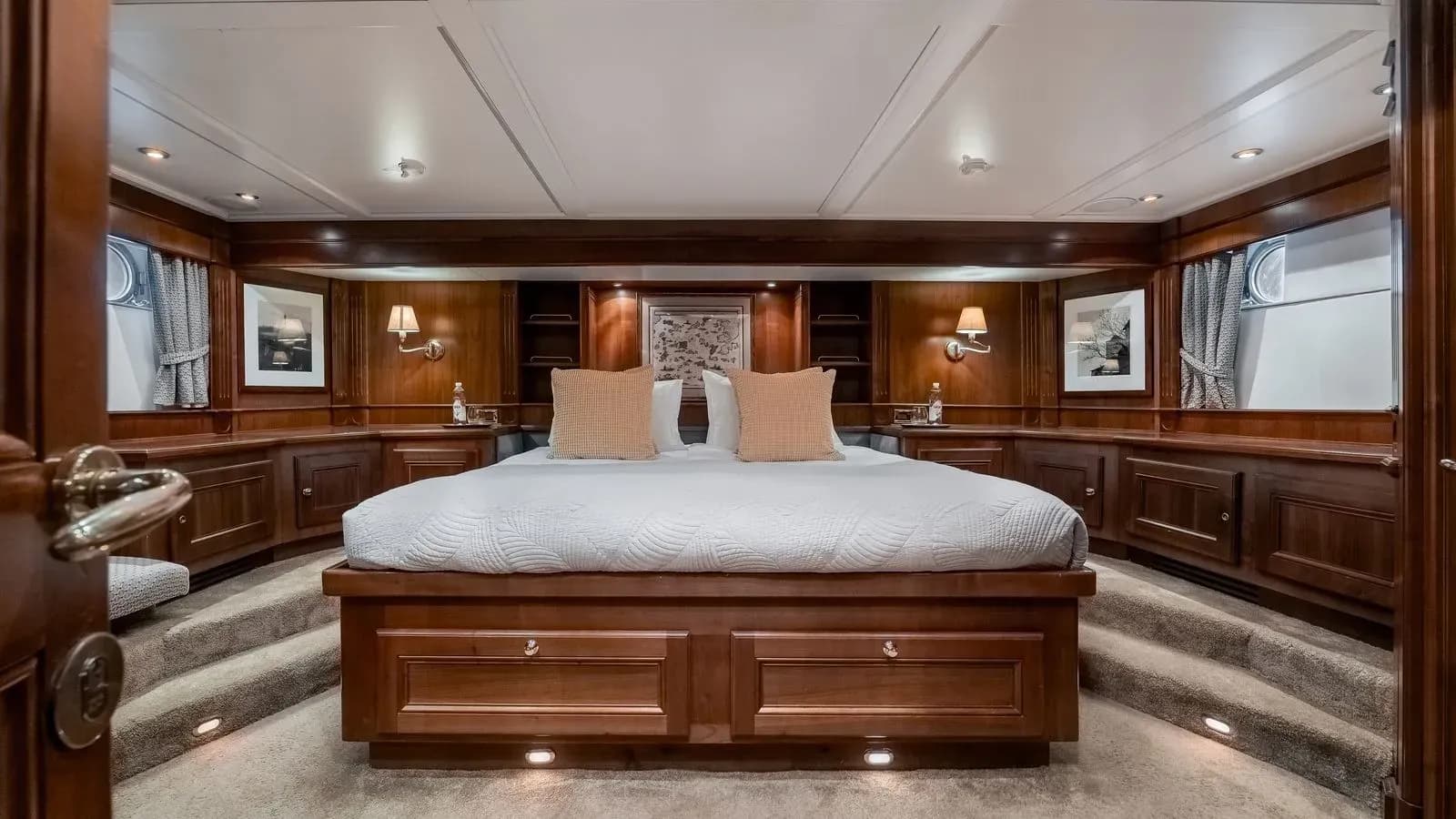Queen guest cabin with a central double bed